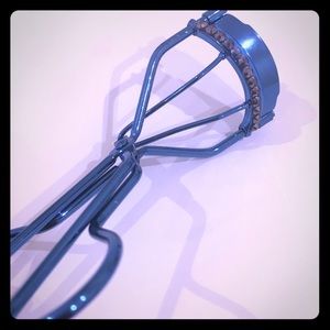 Eyelash Curler